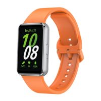 eses Silikonový řemínek pro Samsung Galaxy Fit 3 - Oranžový